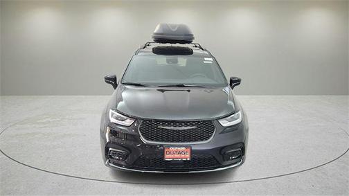 2025 Chrysler Pacifica L