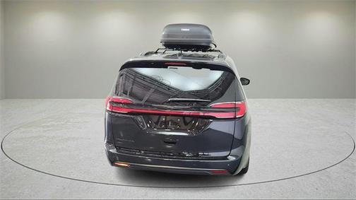 2025 Chrysler Pacifica L