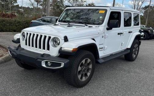 Bright White Clearcoat 2022 Jeep Wrangler Unlimited Sahara SUV