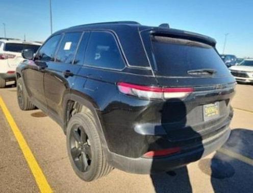 2022 Jeep Grand Cherokee Altitude