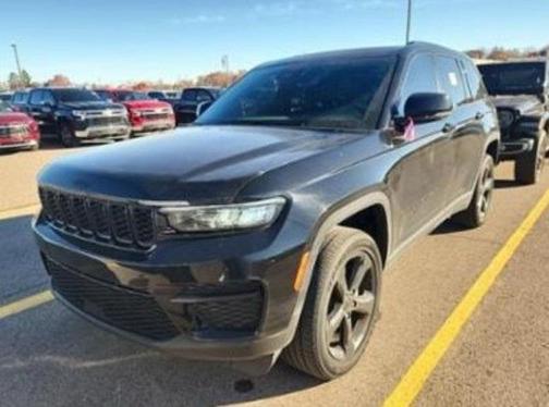 2022 Jeep Grand Cherokee Altitude