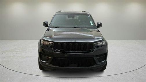 2022 Jeep Grand Cherokee Altitude