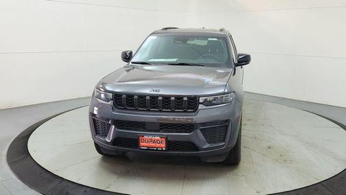 Baltic Gray Metallic Clearcoat 2026 Jeep Grand Cherokee L Altitude