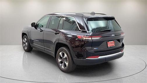 2022 Jeep Grand Cherokee 4xe Base