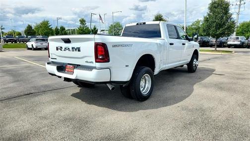 2025 RAM 3500 Big Horn Crew Cab 4x4 8' Box