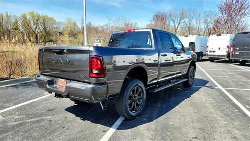 2025 RAM 2500 Big Horn Crew Cab 4x4 6'4' Box