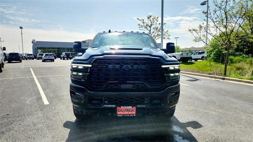 2025 RAM 2500 Limited Mega Cab 4x4 6'4' Box