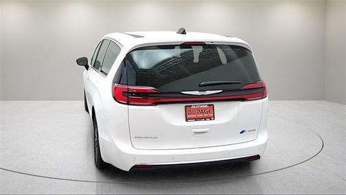 2025 Chrysler Pacifica Hybrid Select