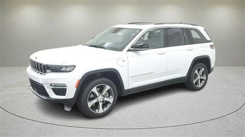 2022 Jeep Grand Cherokee 4xe Base