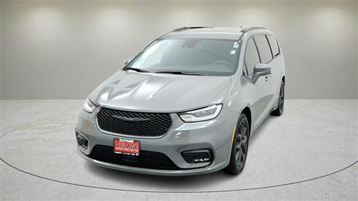 2021 Chrysler Pacifica Touring