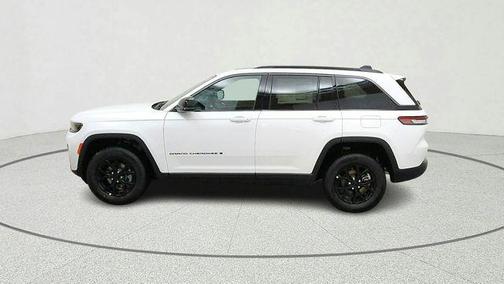 2026 Jeep Grand Cherokee Altitude