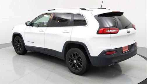 Photo 5 of 28 of 2018 Jeep Cherokee Latitude Plus