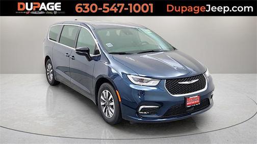 2025 Chrysler Pacifica Hybrid Select