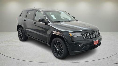 2022 Jeep Grand Cherokee Altitude