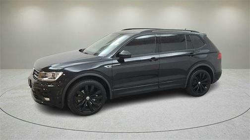 2021 Volkswagen Tiguan 2.0T SE R-Line Black