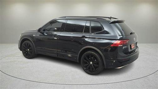 2021 Volkswagen Tiguan 2.0T SE R-Line Black