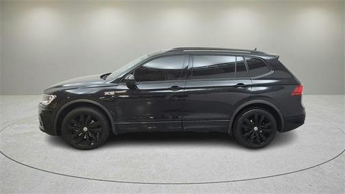 2021 Volkswagen Tiguan 2.0T SE R-Line Black