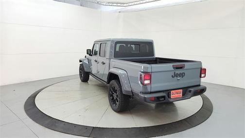 2025 Jeep Gladiator Nighthawk