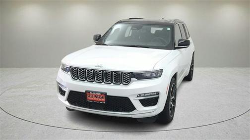 2022 Jeep Grand Cherokee Summit