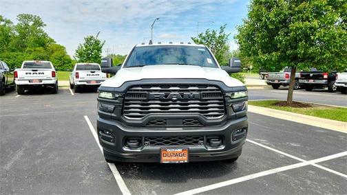 2025 RAM 2500 Tradesman Crew Cab 4x4 8' Box