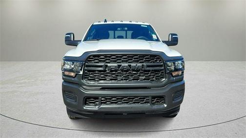 2024 RAM 2500 Tradesman Crew Cab 4x4 6'4' Box