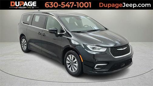 2025 Chrysler Pacifica Hybrid Select