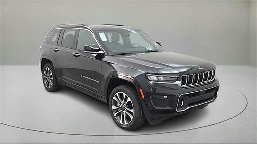 2022 Jeep Grand Cherokee Overland
