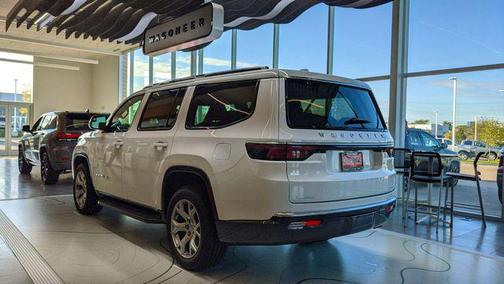 Bright White Clearcoat 2022 Jeep Wagoneer Series II 4x4