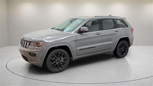 2022 Jeep Grand Cherokee Altitude