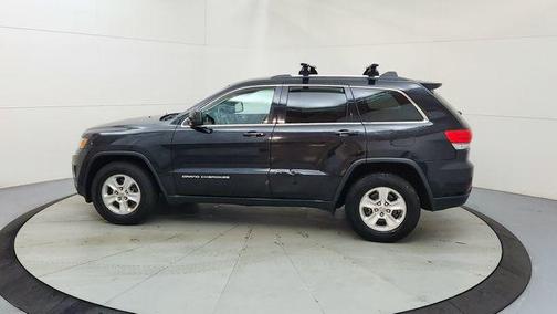 Brilliant Black Crystal Pearlcoat 2015 Jeep Grand Cherokee Laredo