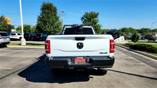 2024 RAM 3500 Tradesman Crew Cab 4x4 8' Box