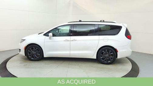 Bright White Clearcoat 2018 Chrysler Pacifica Touring-L