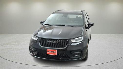 2025 Chrysler Pacifica L