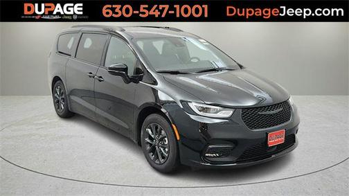 2025 Chrysler Pacifica L