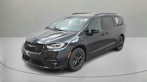 2025 Chrysler Pacifica Hybrid Premium S Appearance Pkg