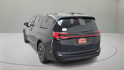 2025 Chrysler Pacifica Hybrid Premium S Appearance Pkg