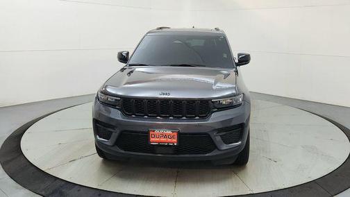 Baltic Gray Metallic Clearcoat 2024 Jeep Grand Cherokee Altitude