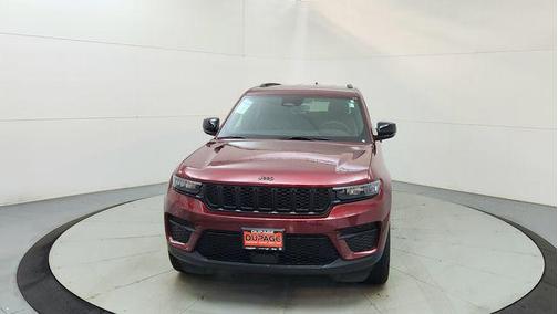 Velvet Red Pearlcoat 2023 Jeep Grand Cherokee Altitude