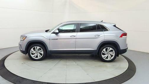 Silver Metallic 2020 Volkswagen Atlas Cross Sport 2.0T SEL