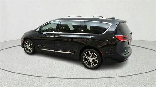 2021 Chrysler Pacifica L