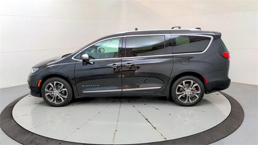 2021 Chrysler Pacifica L