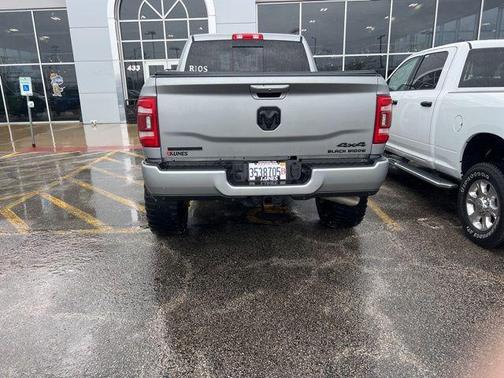 Billet Silver Metallic Clearcoat 2022 RAM 2500 Big Horn Crew Cab 4x4 6'4' Box