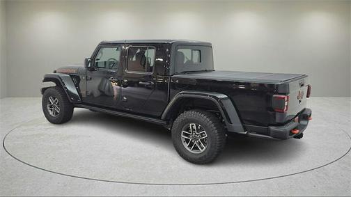 2025 Jeep Gladiator Mojave X