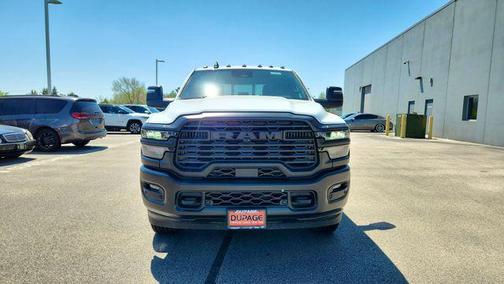 Bright White Clearcoat 2026 RAM 2500 Tradesman Crew Cab 4x4 6'4' Box