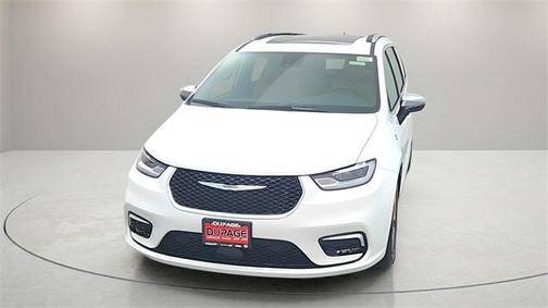 2025 Chrysler Pacifica L