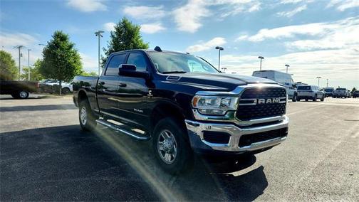 2022 RAM 2500 Big Horn Crew Cab 4x4 6'4' Box
