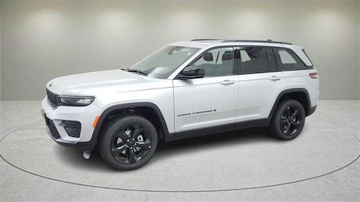 2025 Jeep Grand Cherokee Altitude