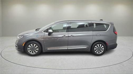 2023 Chrysler Pacifica Hybrid Limited