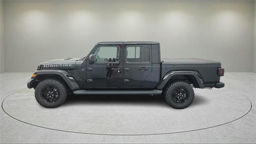 2025 Jeep Gladiator High Tide