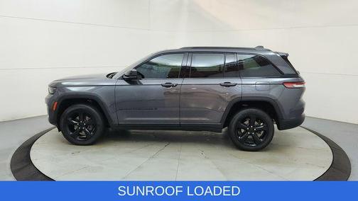 Baltic Gray Metallic Clearcoat 2024 Jeep Grand Cherokee Altitude